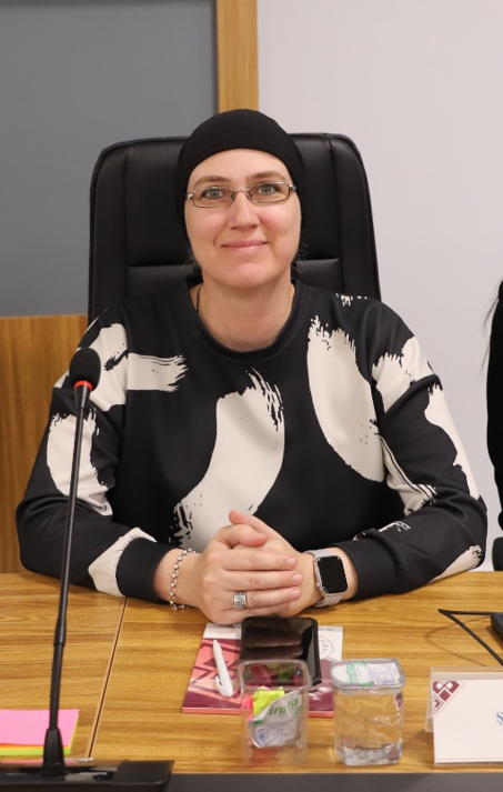Esther Chantal HALAVURT